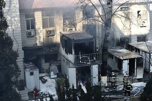 12月26日北交大环境工程系实验室发生爆炸现场，3名学生遇难